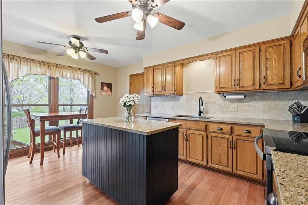 1100 Wellington Way — photo 10