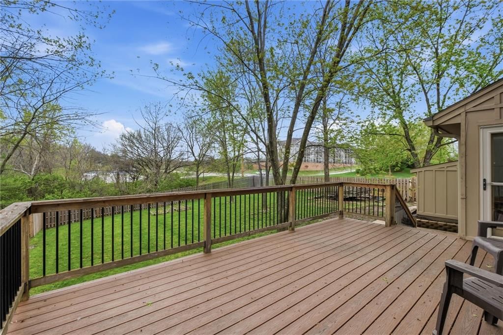1100 Wellington Way — photo 31