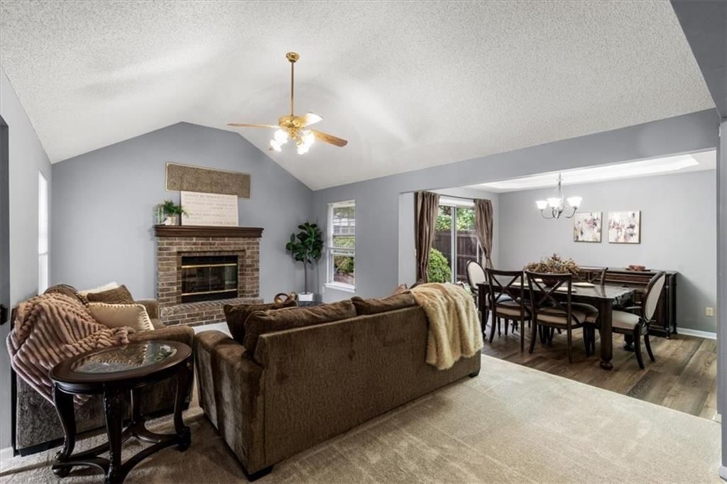 1204 NE Hendrix Drive — photo 4