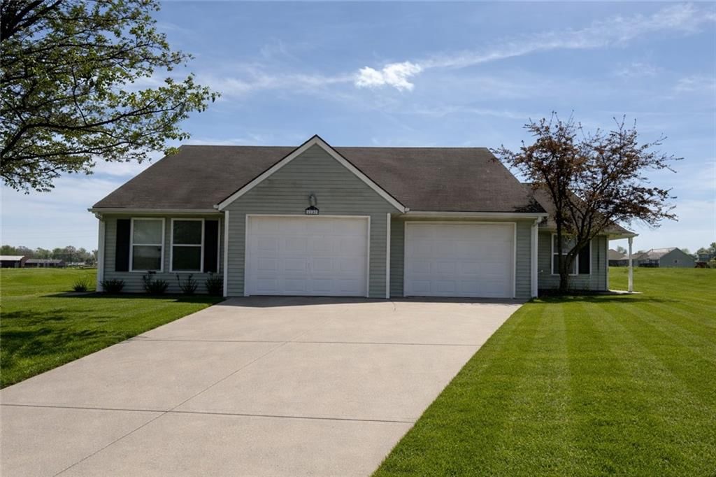 1207 Willow Brook Drive, Cameron, MO