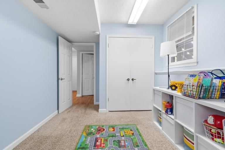 10210 Rosehill Road — photo 30