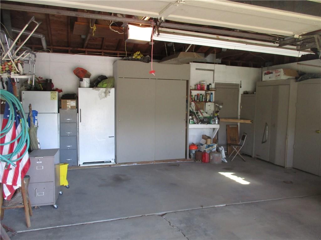 400 S Washington Street — photo 15