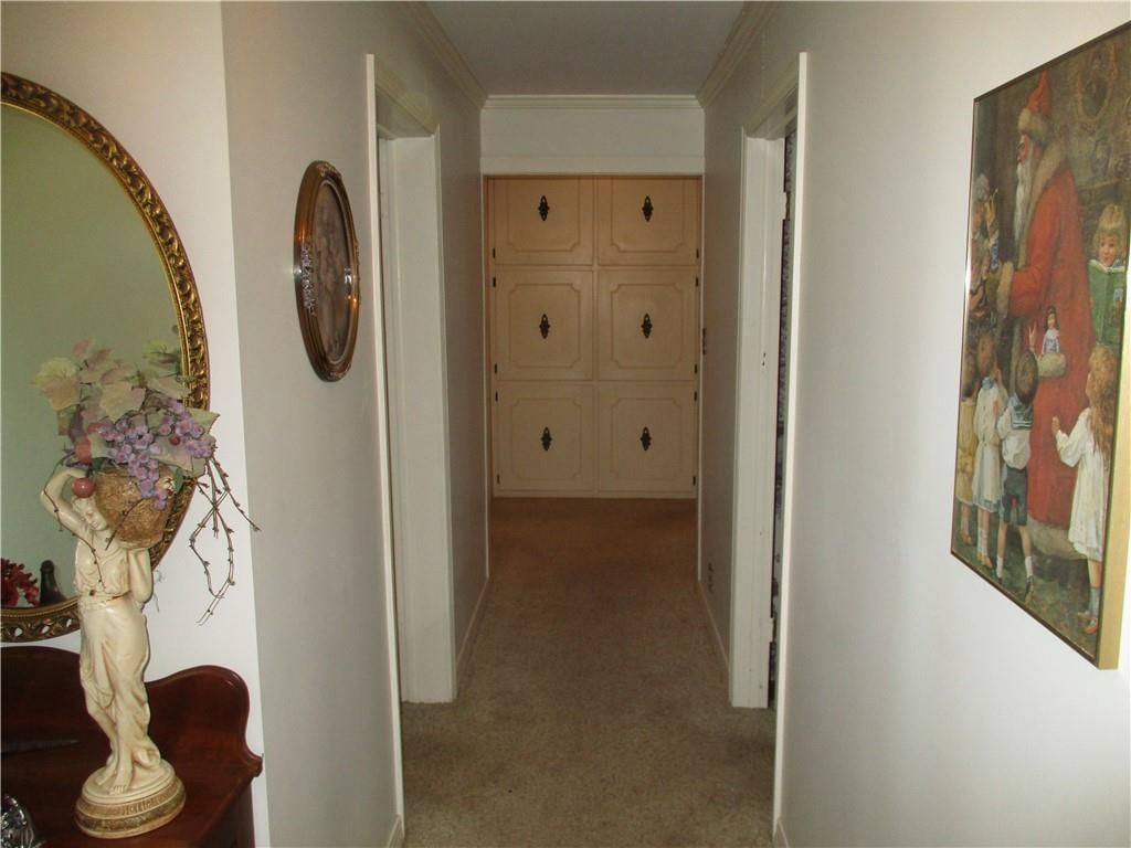 400 S Washington Street — photo 16