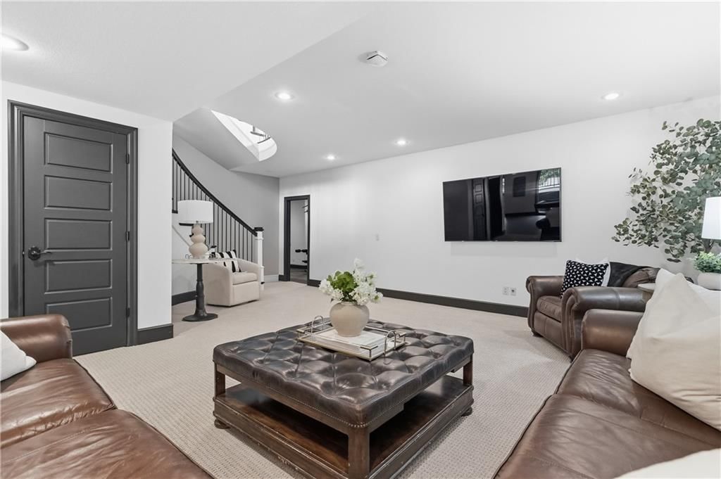 16208 Lucille Street — photo 61