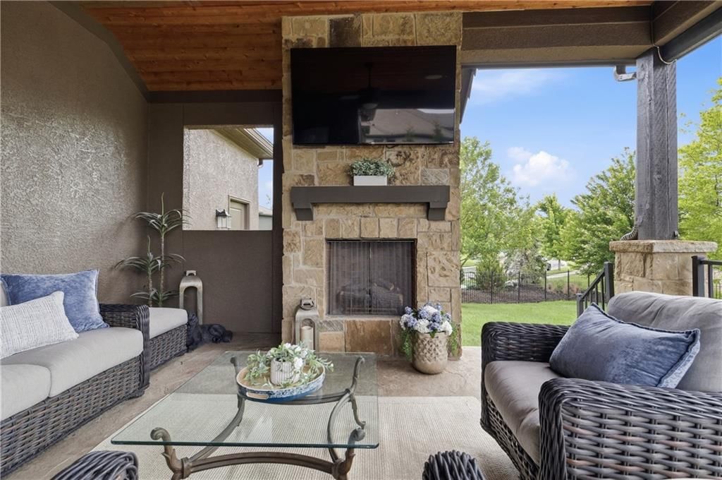 16208 Lucille Street — photo 78