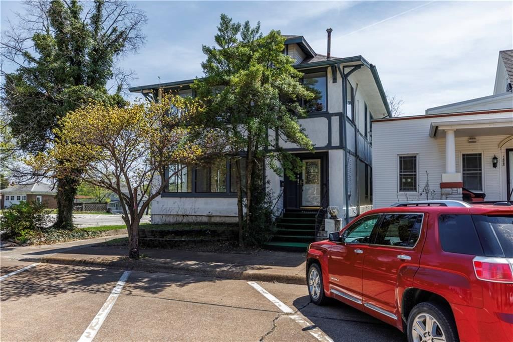 1624 Broadway Avenue — photo 2