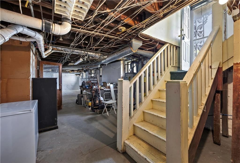 1624 Broadway Avenue — photo 31