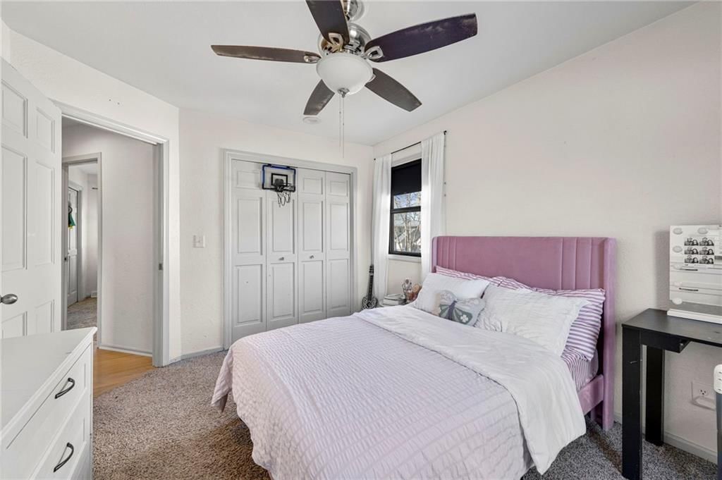 201 NW Cypress Street — photo 40