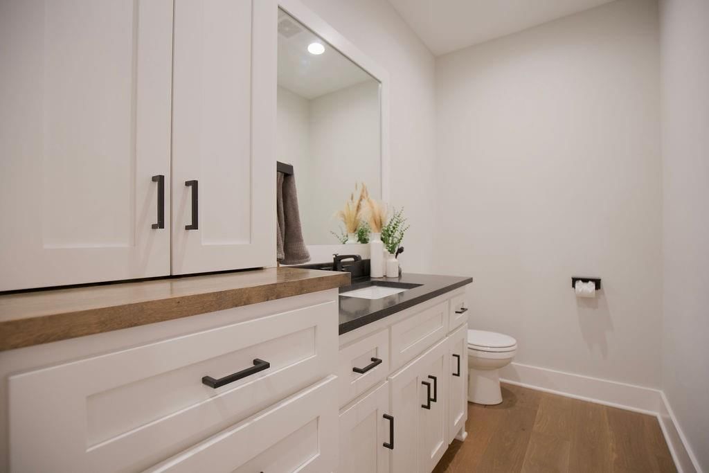 4015 NE Sagamore Drive — photo 12