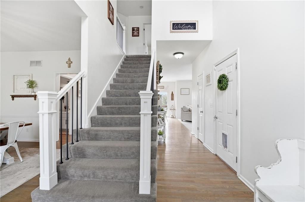 215 E Whispering Hills Boulevard — photo 5