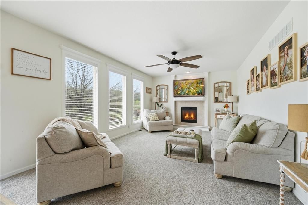 215 E Whispering Hills Boulevard — photo 13