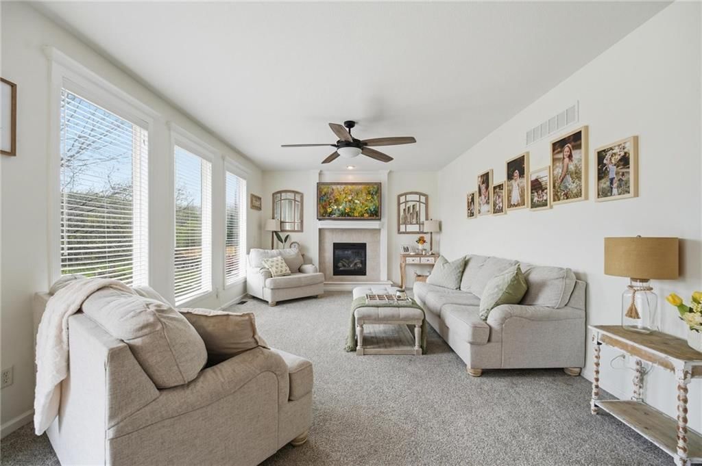 215 E Whispering Hills Boulevard — photo 14