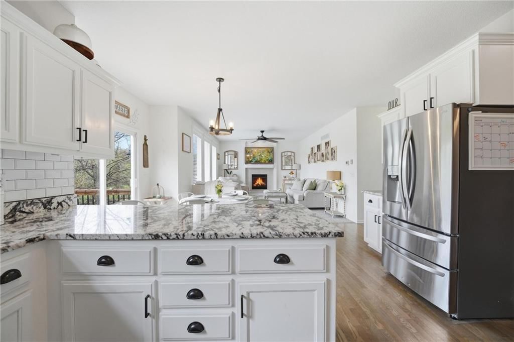 215 E Whispering Hills Boulevard — photo 20