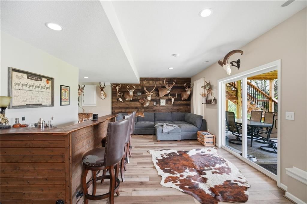 215 E Whispering Hills Boulevard — photo 28