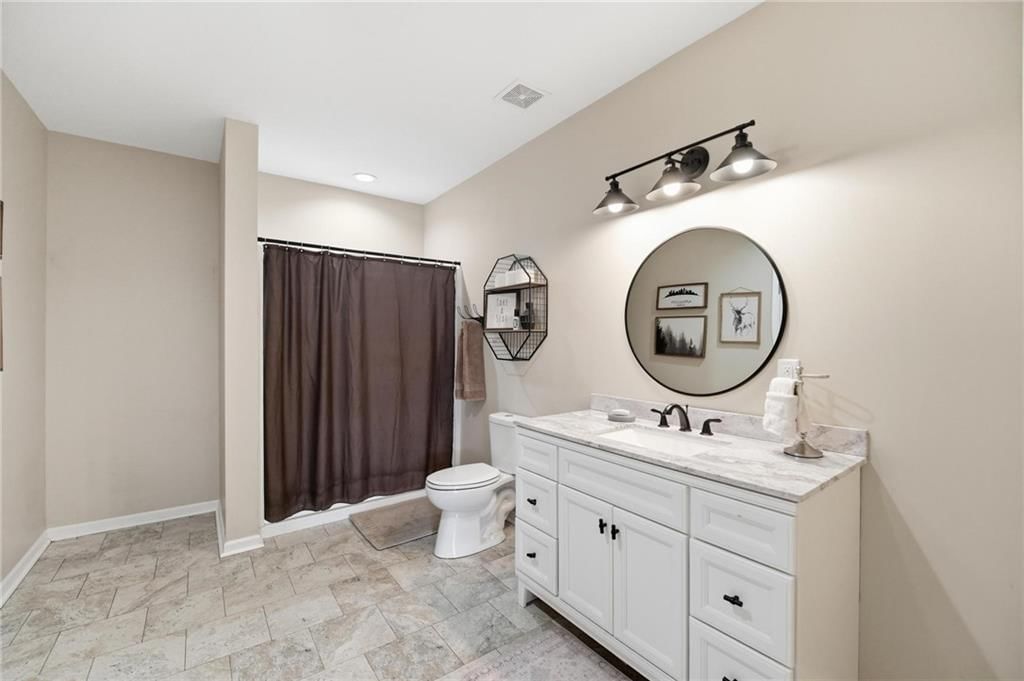 215 E Whispering Hills Boulevard — photo 31