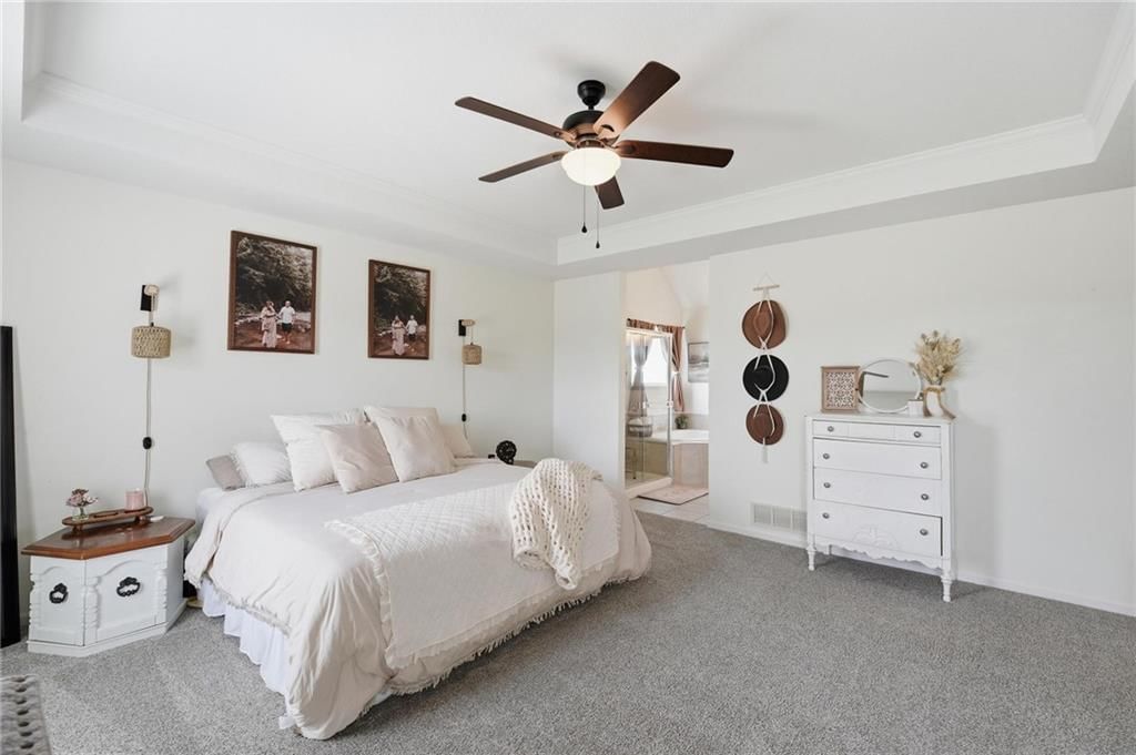 215 E Whispering Hills Boulevard — photo 41