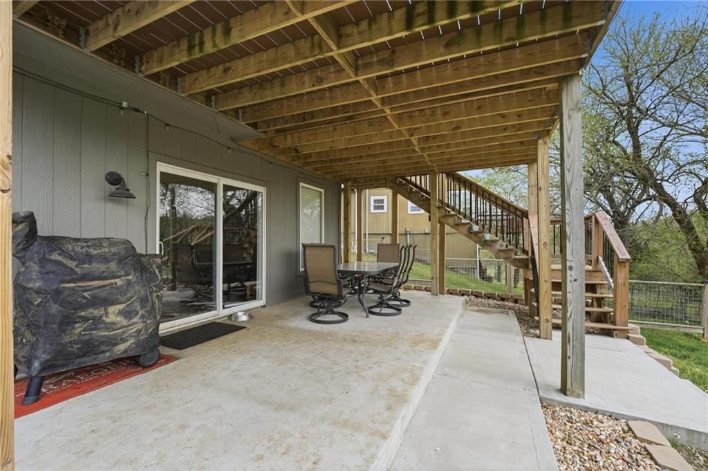 215 E Whispering Hills Boulevard — photo 48