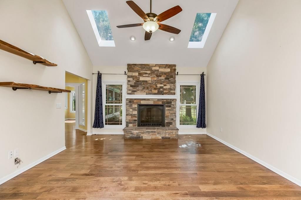 13223 N Virginia Avenue — photo 3