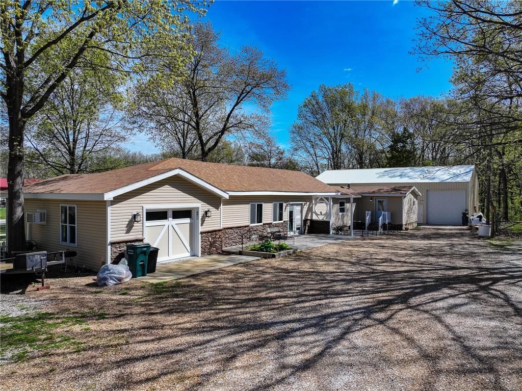 1297 SE 879 PVT RD — photo 1
