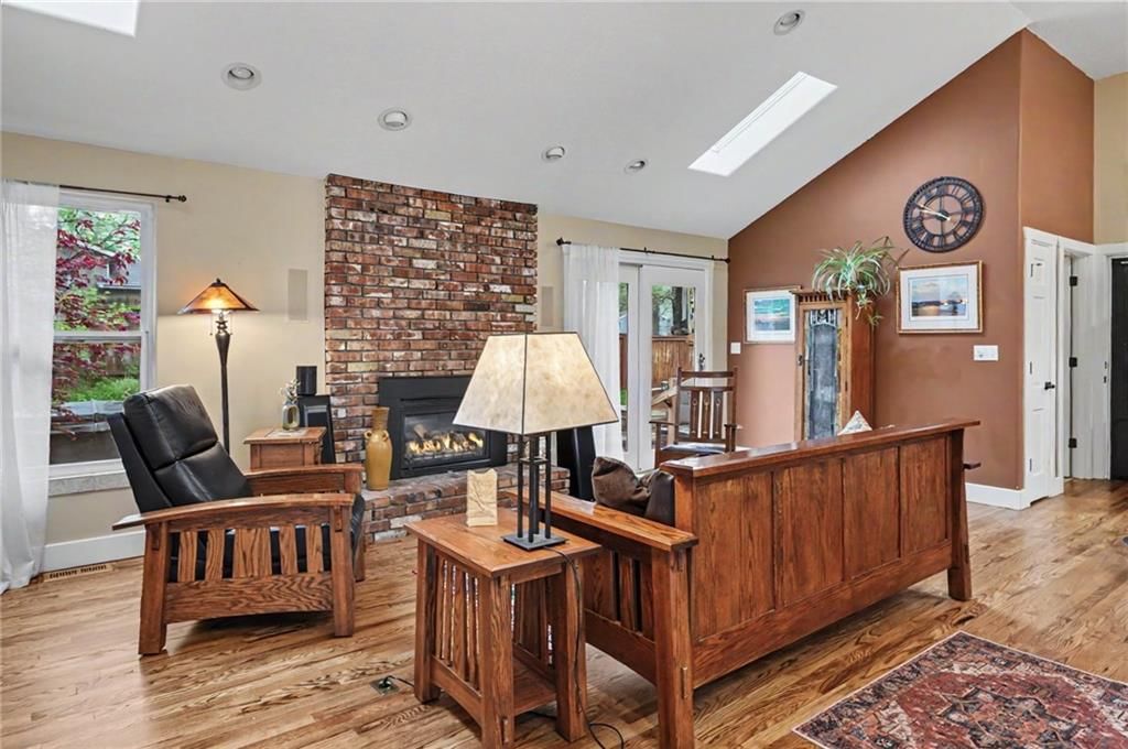 103 Providence Road — photo 4