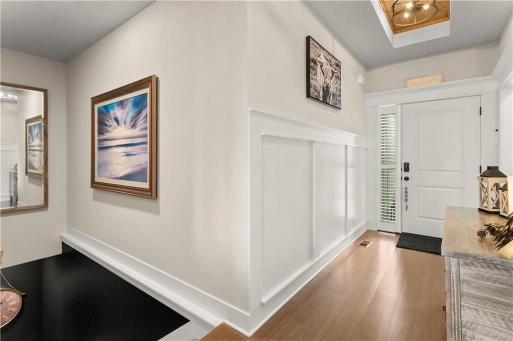 228 SW Davenport Drive — photo 11