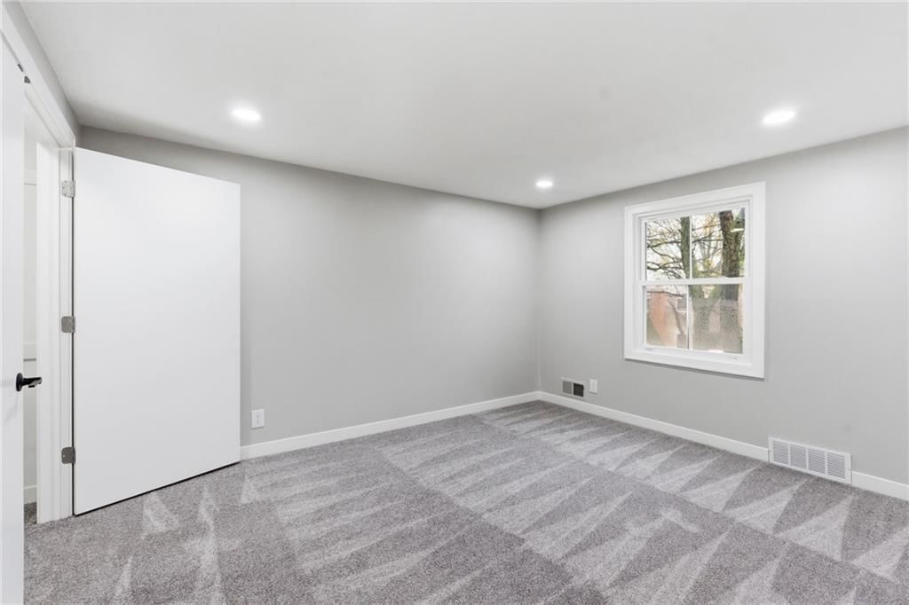 2121 W 120th Street — photo 31