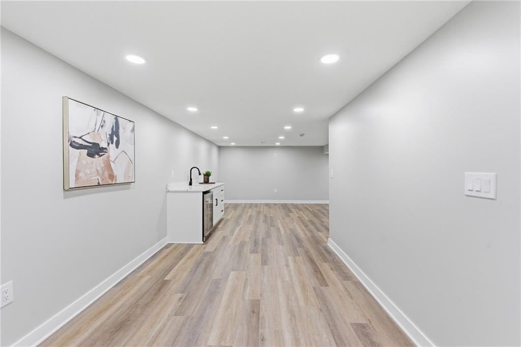 2121 W 120th Street — photo 36