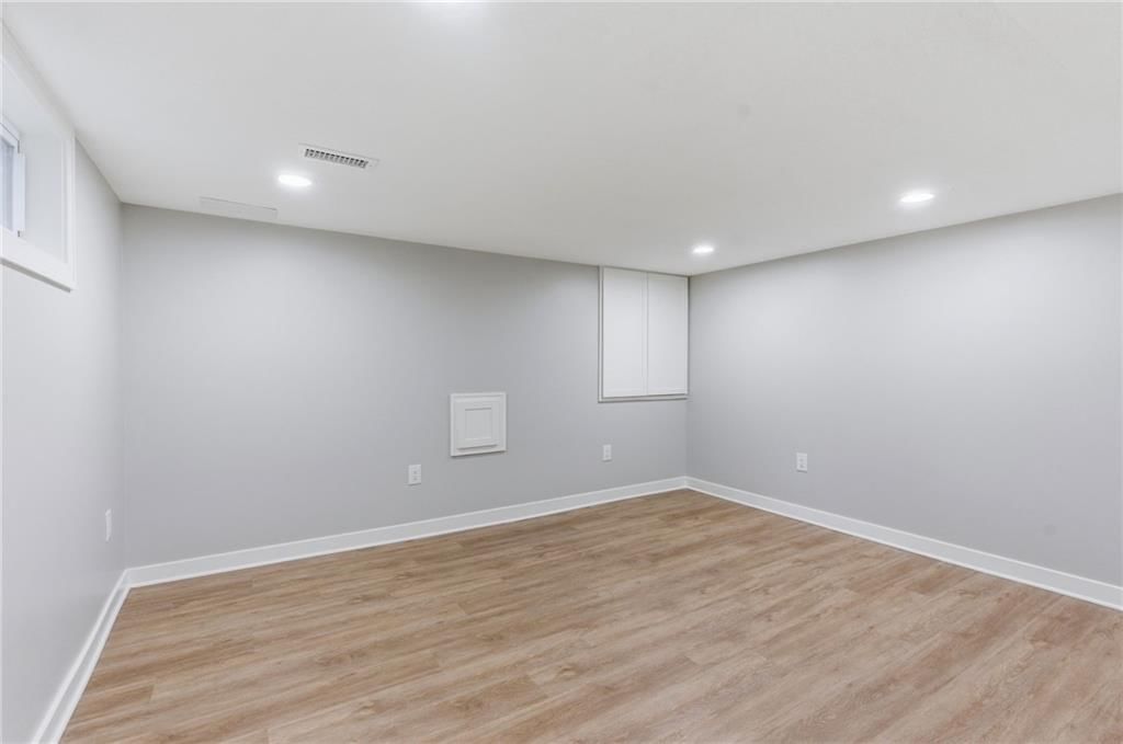 2121 W 120th Street — photo 40