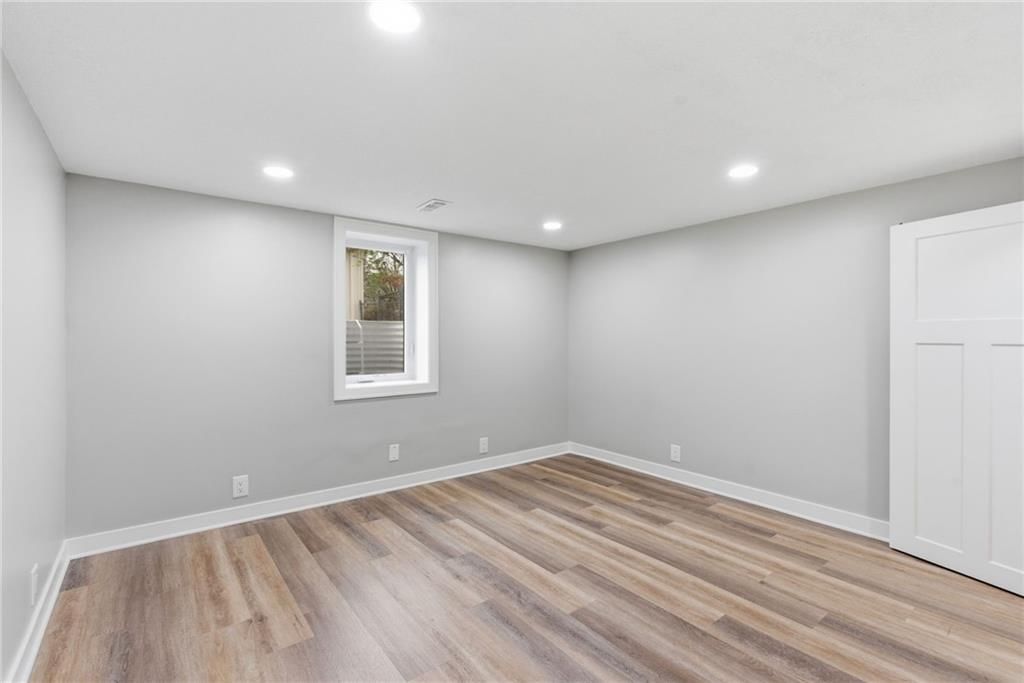 2121 W 120th Street — photo 44