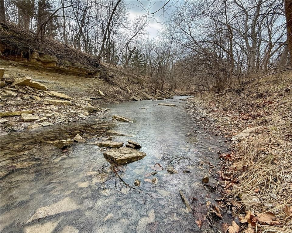 WP001 Gilsen Creek Road — photo 10