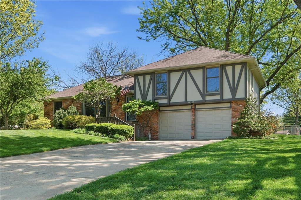 16537 Glenwood Street — photo 2
