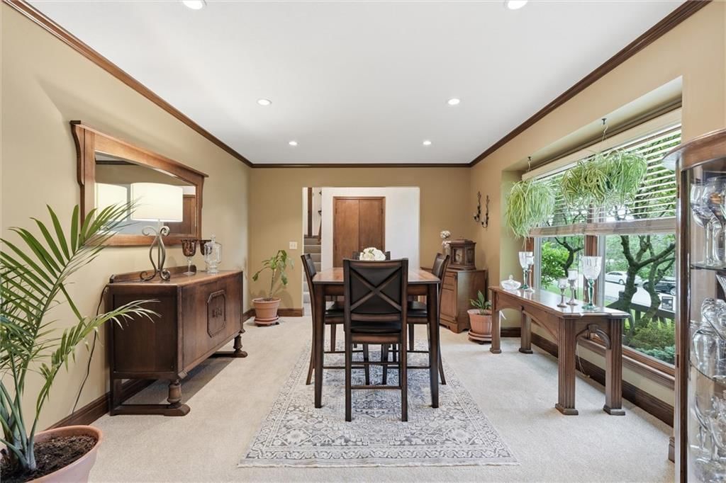 16537 Glenwood Street — photo 9