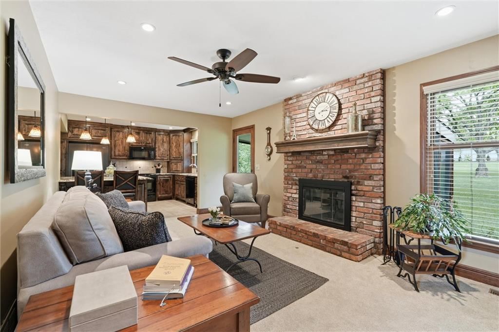 16537 Glenwood Street — photo 10