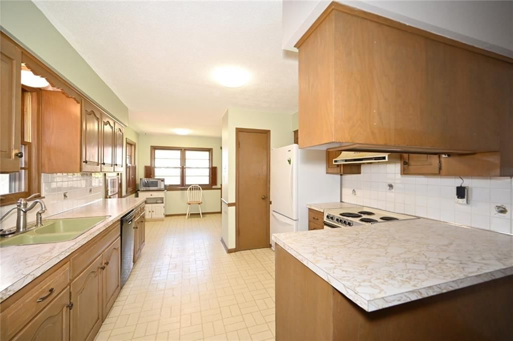 8510 N 9 Highway — photo 23