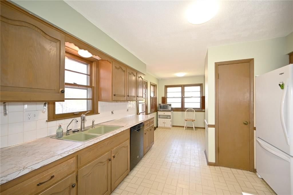 8510 N 9 Highway — photo 24