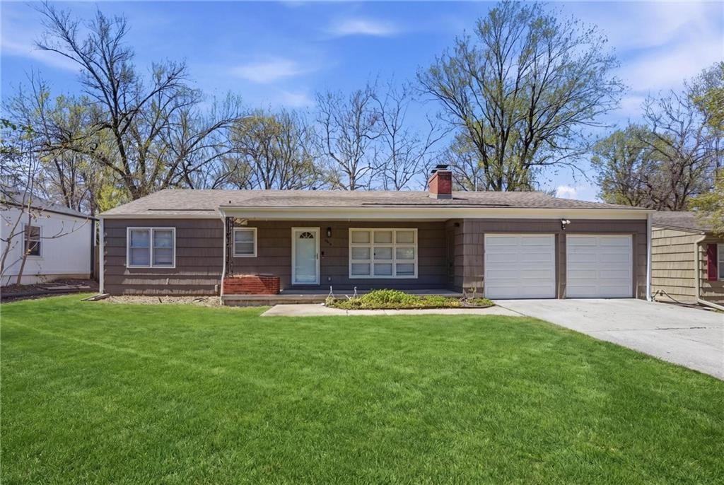 8018 Nall Avenue, Prairie Village, KS