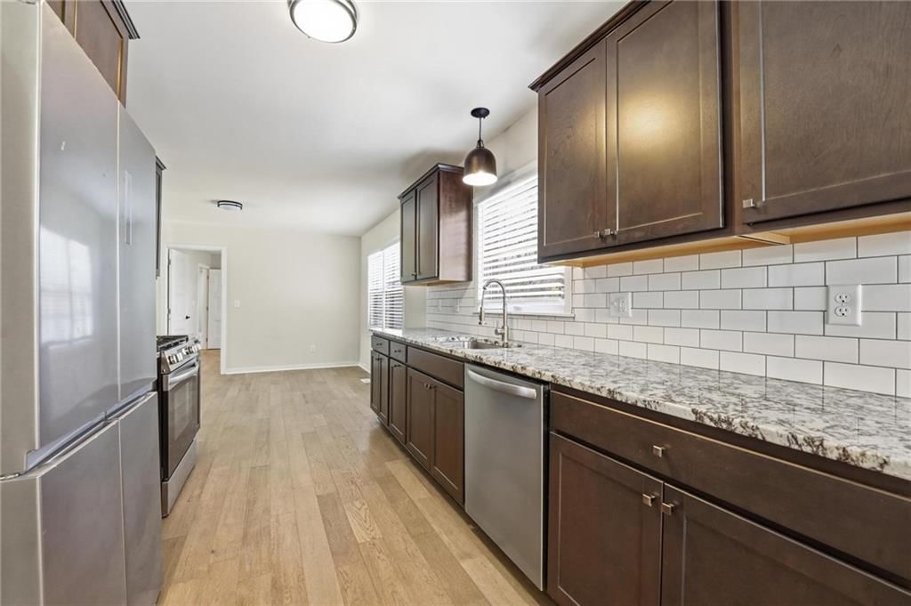 8018 Nall Avenue — photo 10