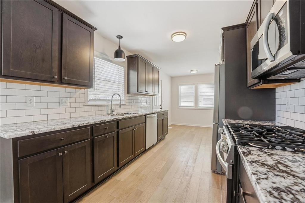 8018 Nall Avenue — photo 12