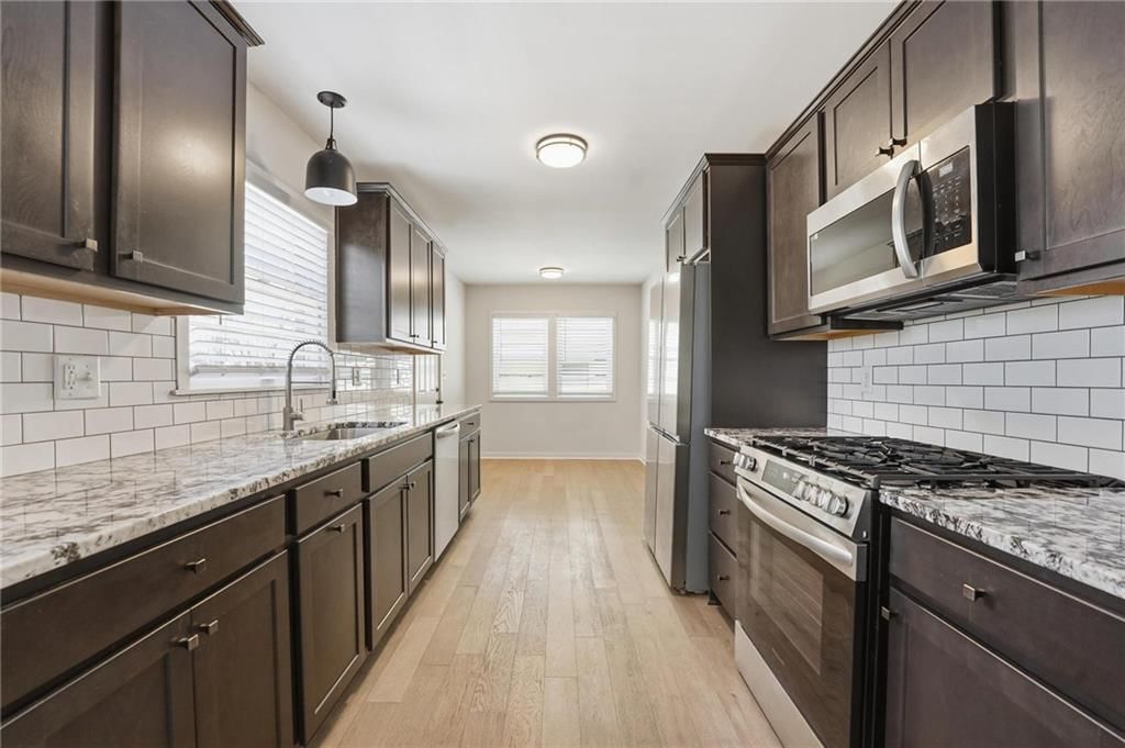 8018 Nall Avenue — photo 13