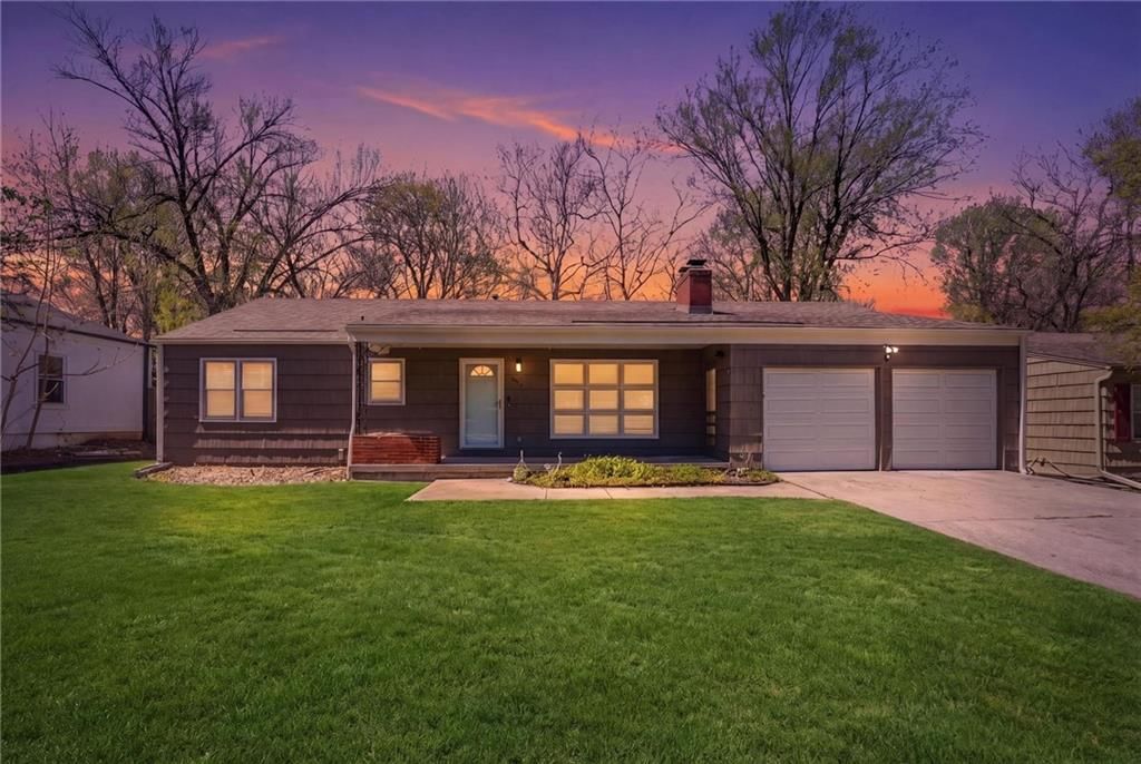 8018 Nall Avenue — photo 38