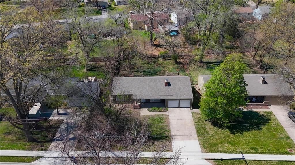 8018 Nall Avenue — photo 43