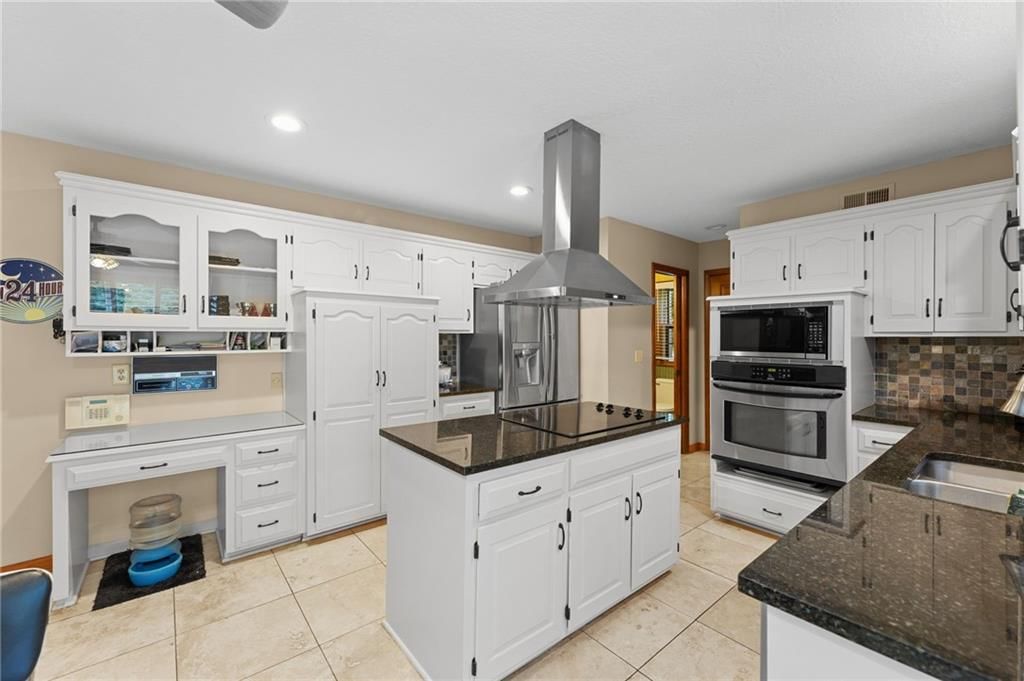 11408 Hemlock Street — photo 15