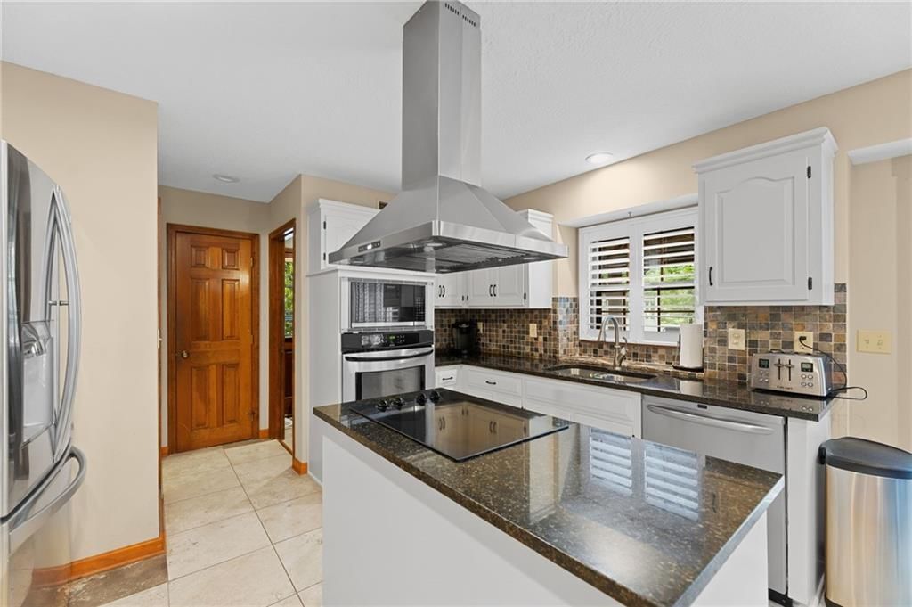 11408 Hemlock Street — photo 19