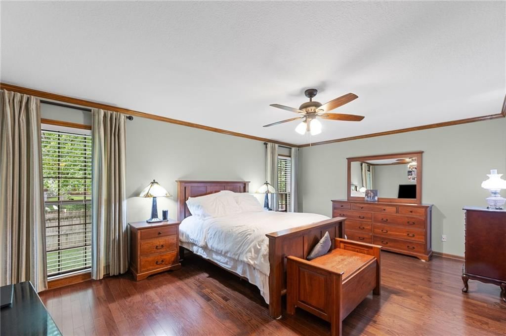 11408 Hemlock Street — photo 23