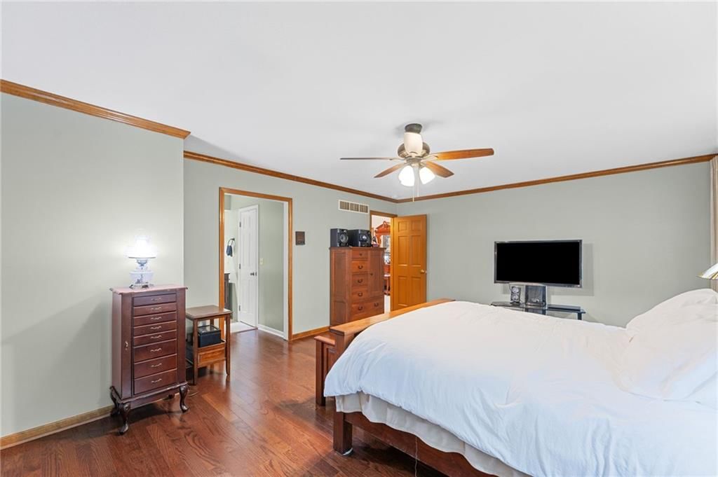 11408 Hemlock Street — photo 25