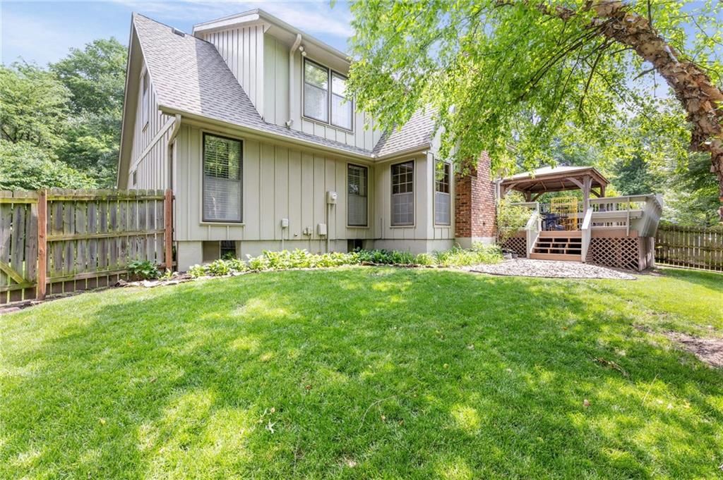 11408 Hemlock Street — photo 45