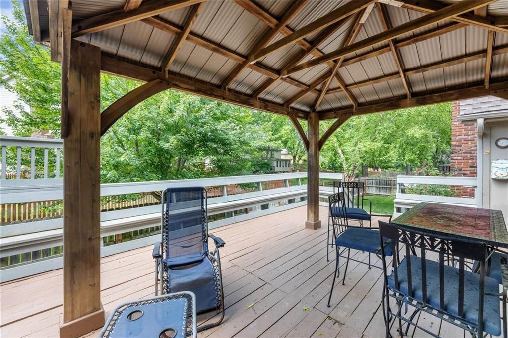 11408 Hemlock Street — photo 47