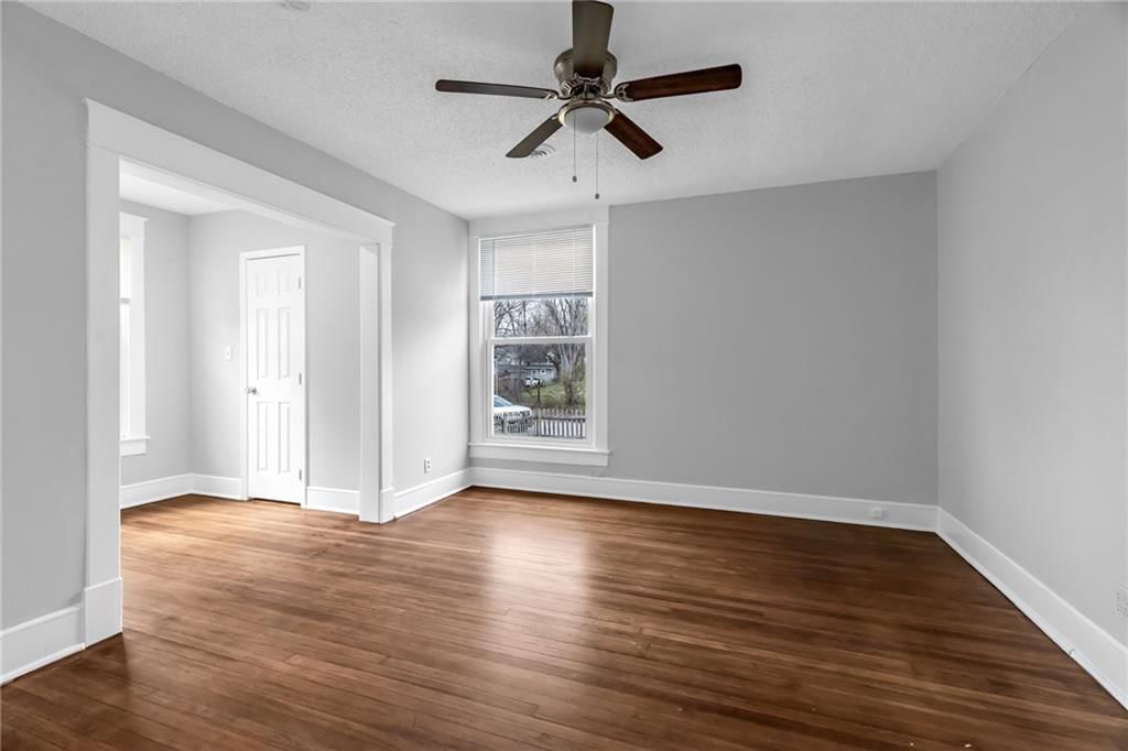 439 Ford Street — photo 9