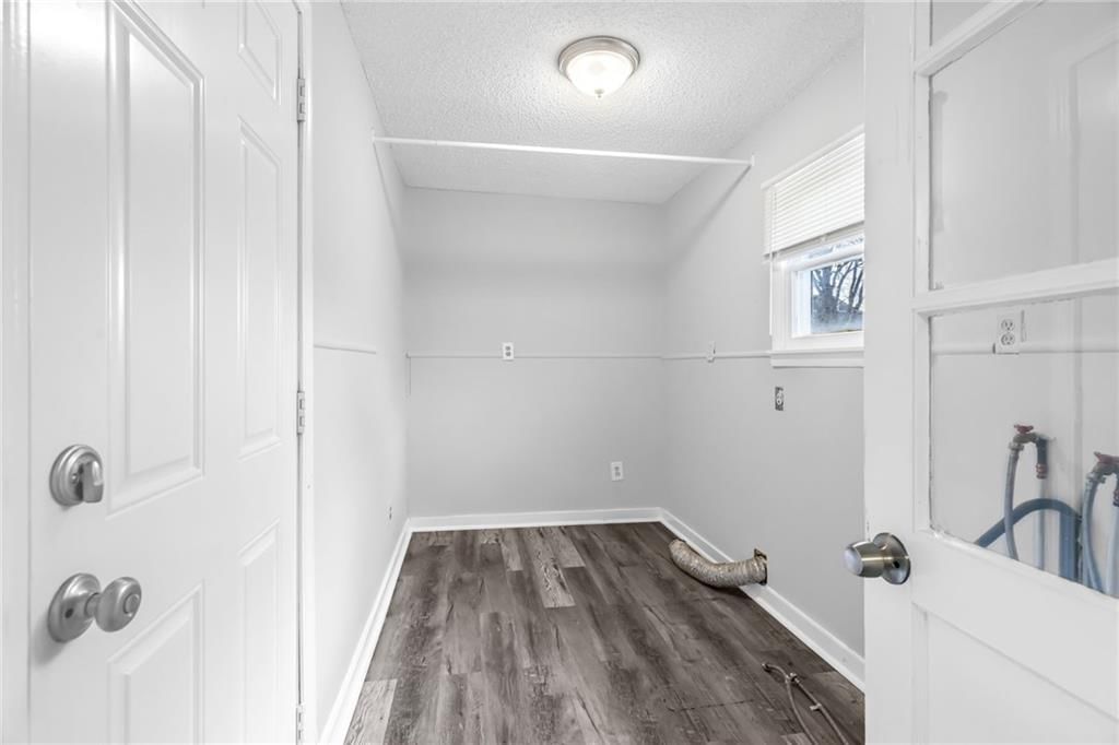 439 Ford Street — photo 18