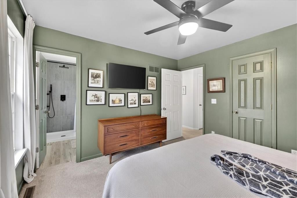 4818 N Fremont Avenue — photo 25